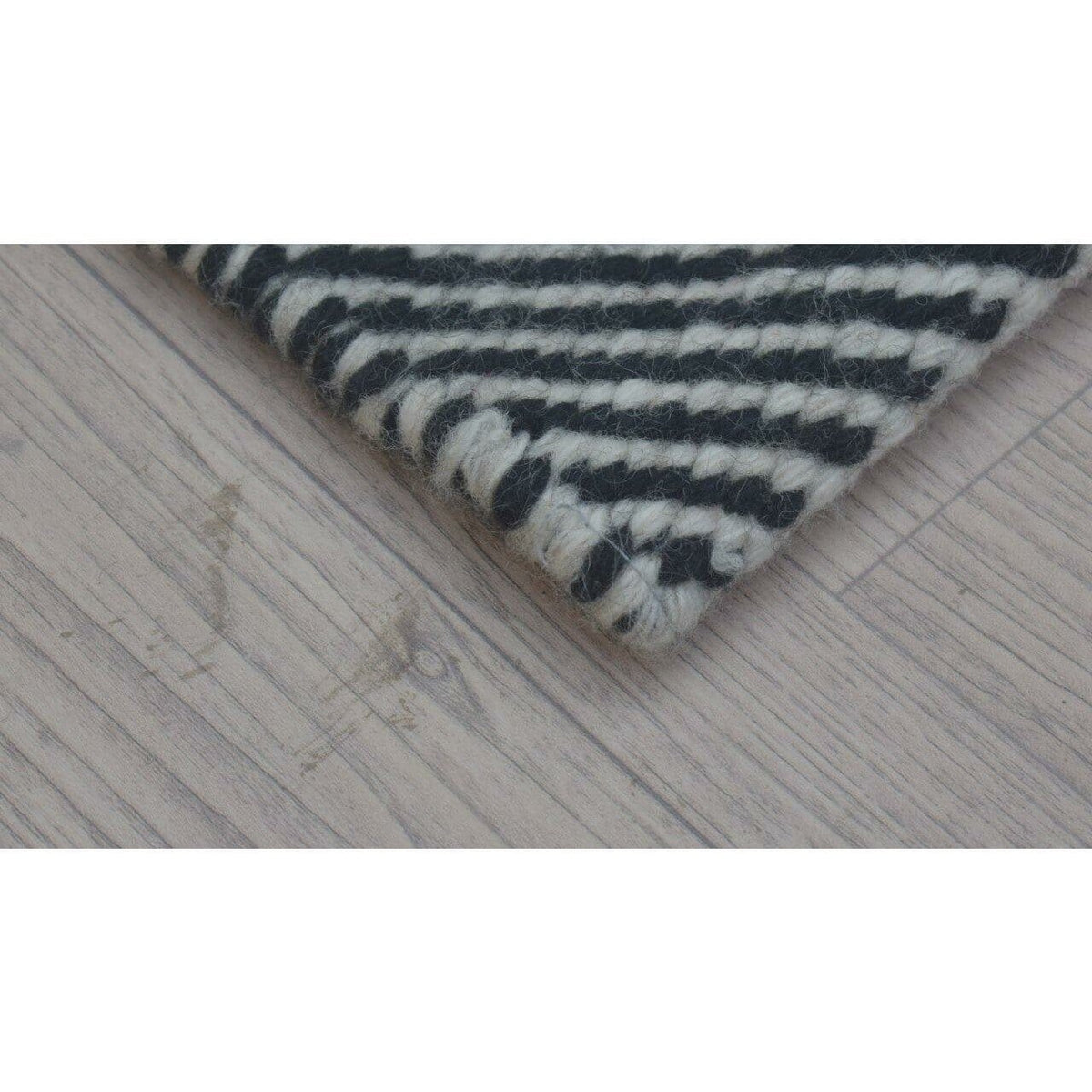 Barcelona Black/Grey Wool Flatweave wool flatweave Organic Weave Shop 