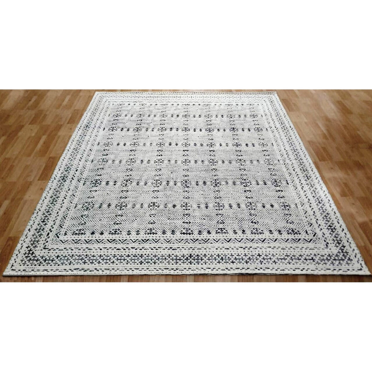 Noah Black Handknotted handknotted tibetan 60 knot Organic Weave Shop 