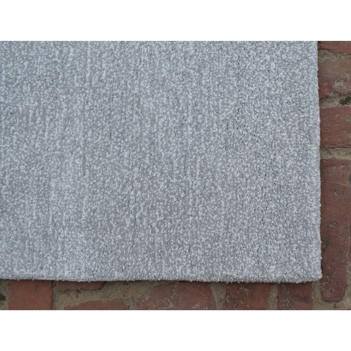 Signature Solid Strie Light Grey handtufted cotton Organic Weave Shop 