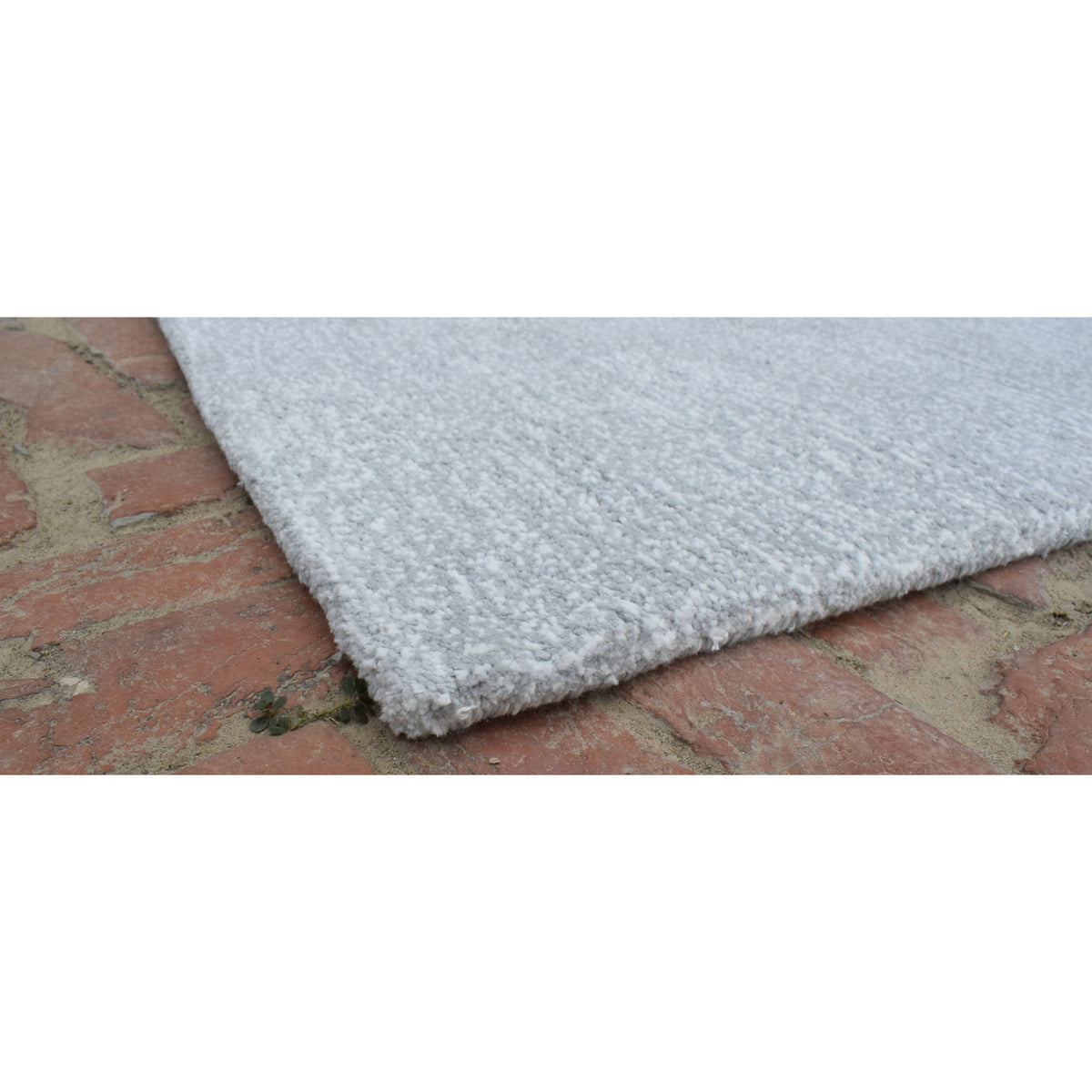 Signature Solid Strie Light Grey handtufted cotton Organic Weave Shop 